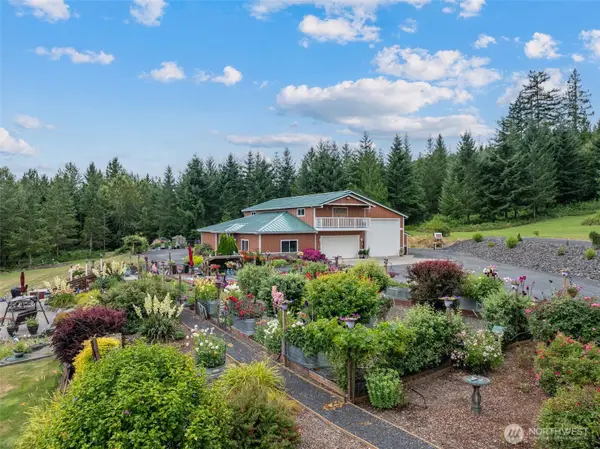 222 Volcano Lane, Chehalis, WA 98532