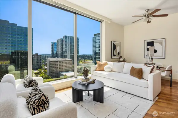 10610 NE 9th Place #2200, Bellevue, WA 98004