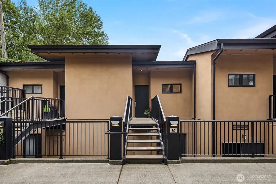 80 E Roanoke Street #2, Seattle, WA 98102 - #3