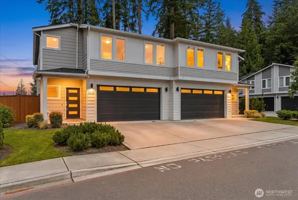 121 171st Place Sw #A, Bothell, WA 98012