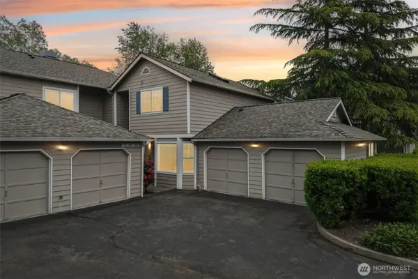 7226 NE 171st Lane, Kenmore, WA 98028