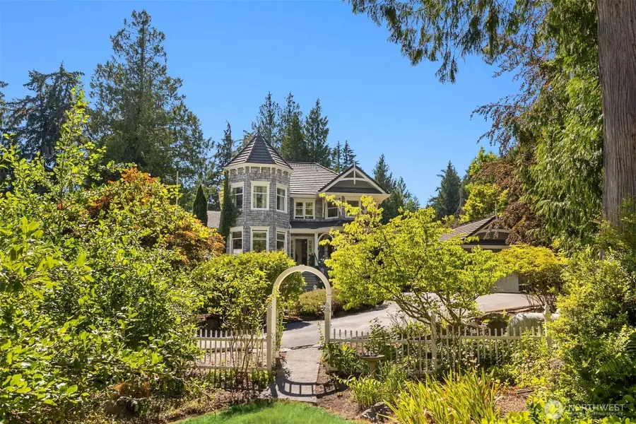 7205 NE Dolphin Drive, Bainbridge Island, WA 98110 - #2