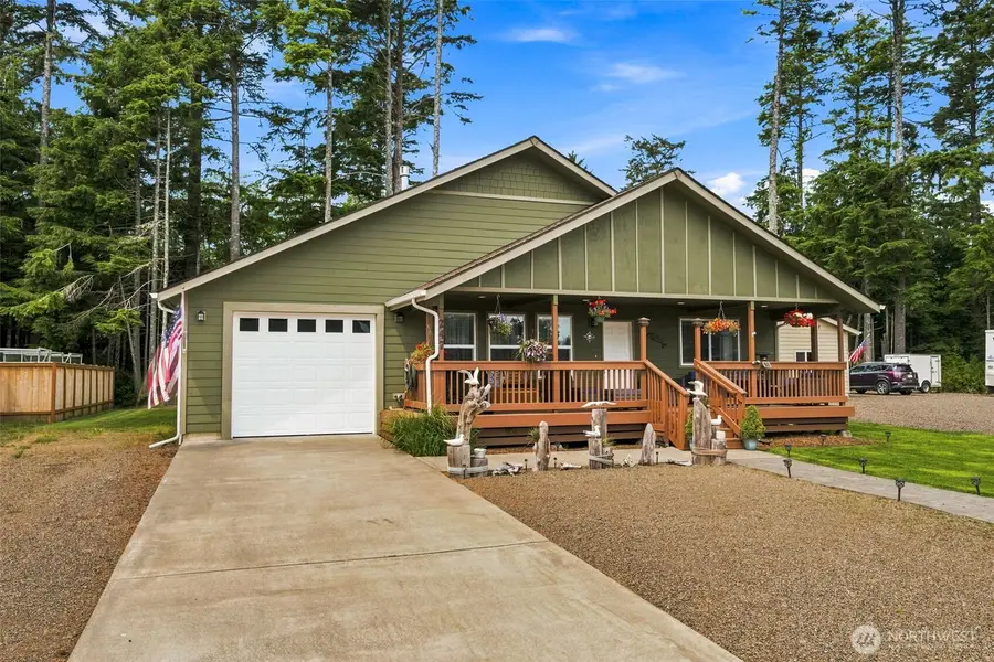 247 Fisher Avenue Ne, Ocean Shores, WA 98569 - #2