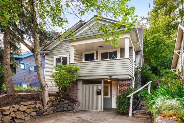 414 N 46th Street, Seattle, WA 98103