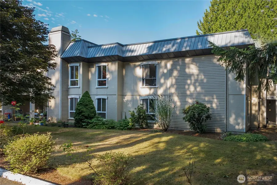 10221 NE 16th Street #H7, Bellevue, WA 98004 - #2