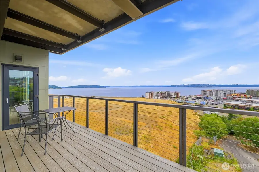 5204 N Bennett #311, Ruston, WA 98407 - #2