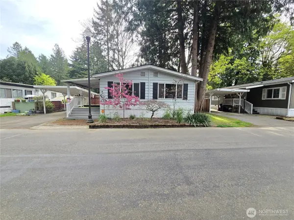 900 29th Street Se #D-9, Auburn, WA 98002