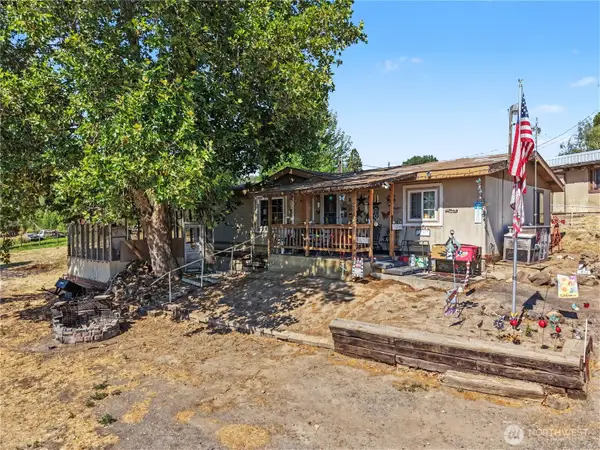 363 Baker Road, Selah, WA 98942