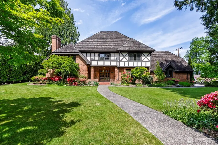 6573 Windermere Road, Seattle, WA 98105 - #2
