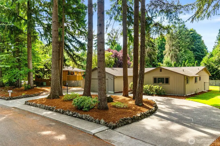 647 Z Street Se, Olympia, WA 98501 - #3