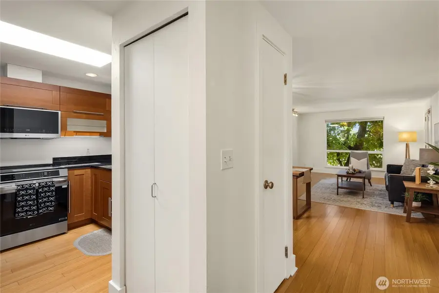 7323 Sand Point Way Ne #312, Seattle, WA 98115 - #3