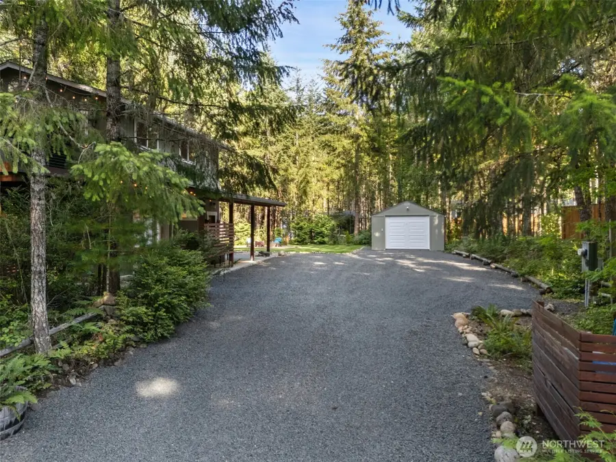 431 N Mountain View Drive, Hoodsport, WA 98548 - #2