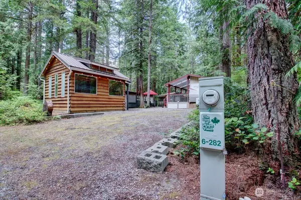282 Schinn Canyon Drive, Deming, WA 98244