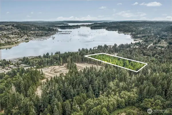 19301 Viking Avenue Nw #001, Poulsbo, WA 98370