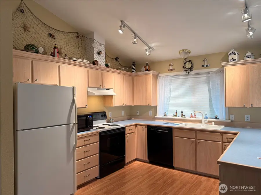 367 S Wynoochee Drive, Ocean Shores, WA 98569 - #3