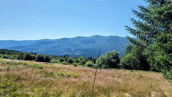 127 Port Crescent Trail, Port Angeles, WA 98363