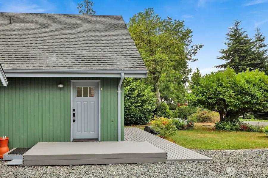 8113 Kitamat Way, Blaine, WA 98230 - #3