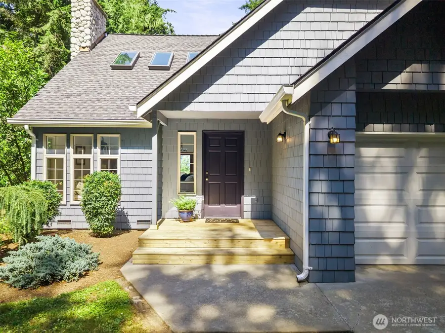 10109 NE Knight Road, Bainbridge Island, WA 98110 - #3