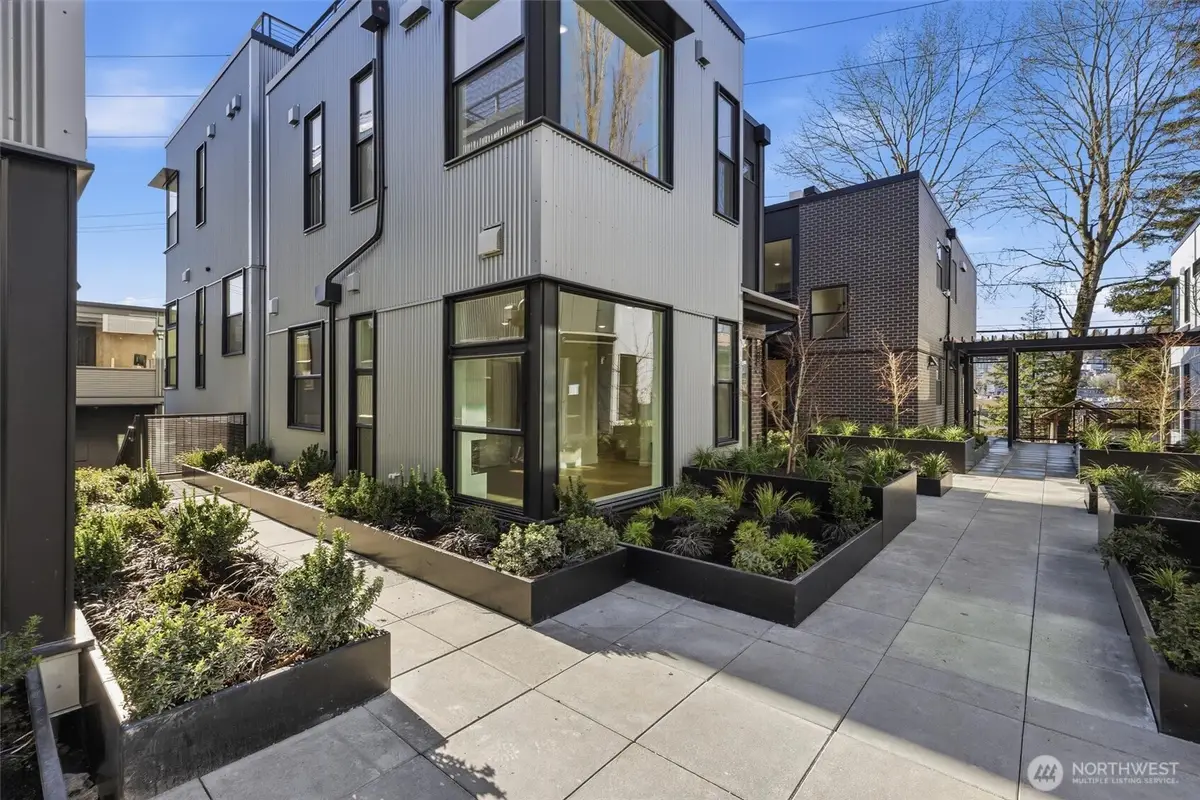 2012 Fairview Avenue E #B, Seattle, WA 98102 - #1