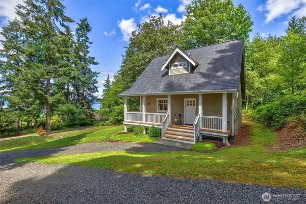 2580 NW Canal View Way, Poulsbo, WA 98370
