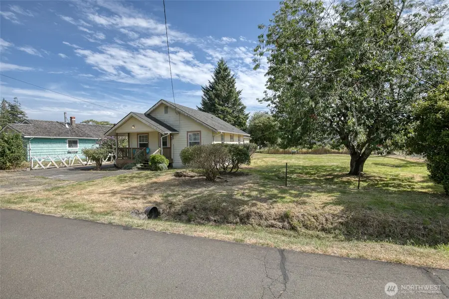 1021 W Stockwell Street, Aberdeen, WA 98520 - #2