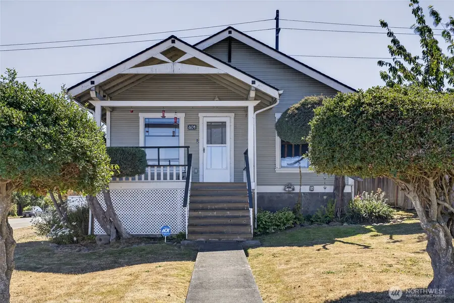804 W 5th Street, Port Angeles, WA 98363 - #3