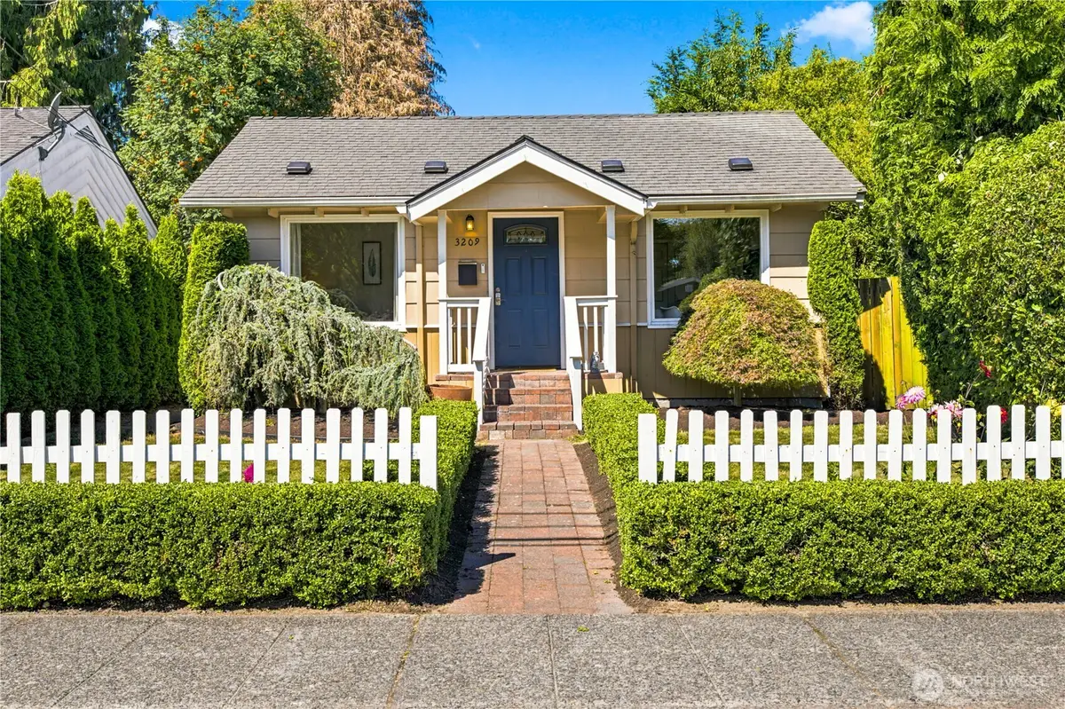 3209 63rd Avenue Sw, Seattle, WA 98116 - #1