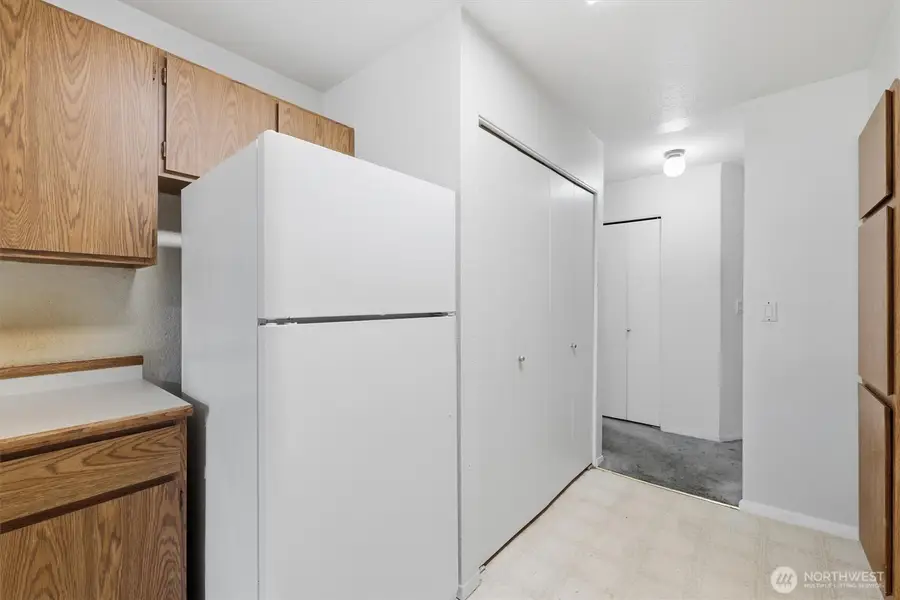 4200 Factoria Boulevard Se #B-2, Bellevue, WA 98006 - #3