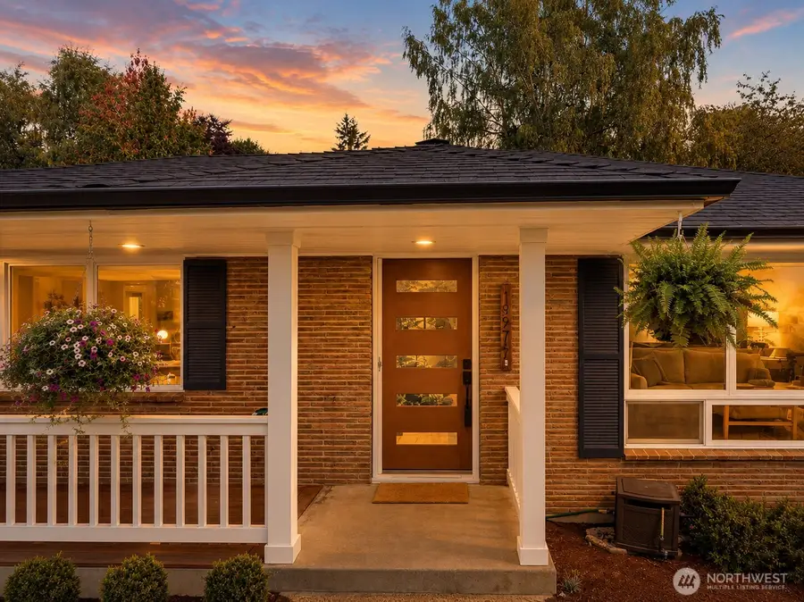 18974 Marine View Drive Sw, Normandy Park, WA 98166 - #2
