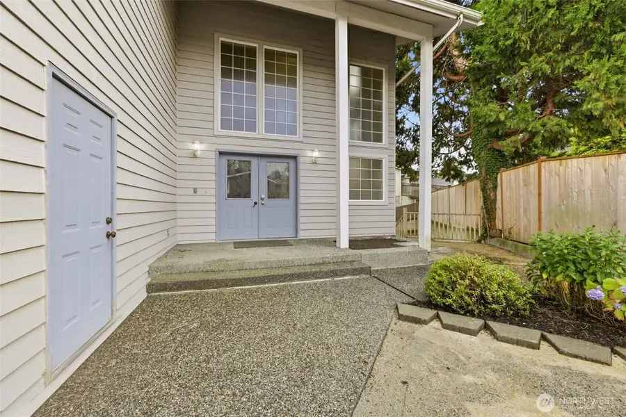 4729 Seahurst Avenue, Everett, WA 98203 - #2