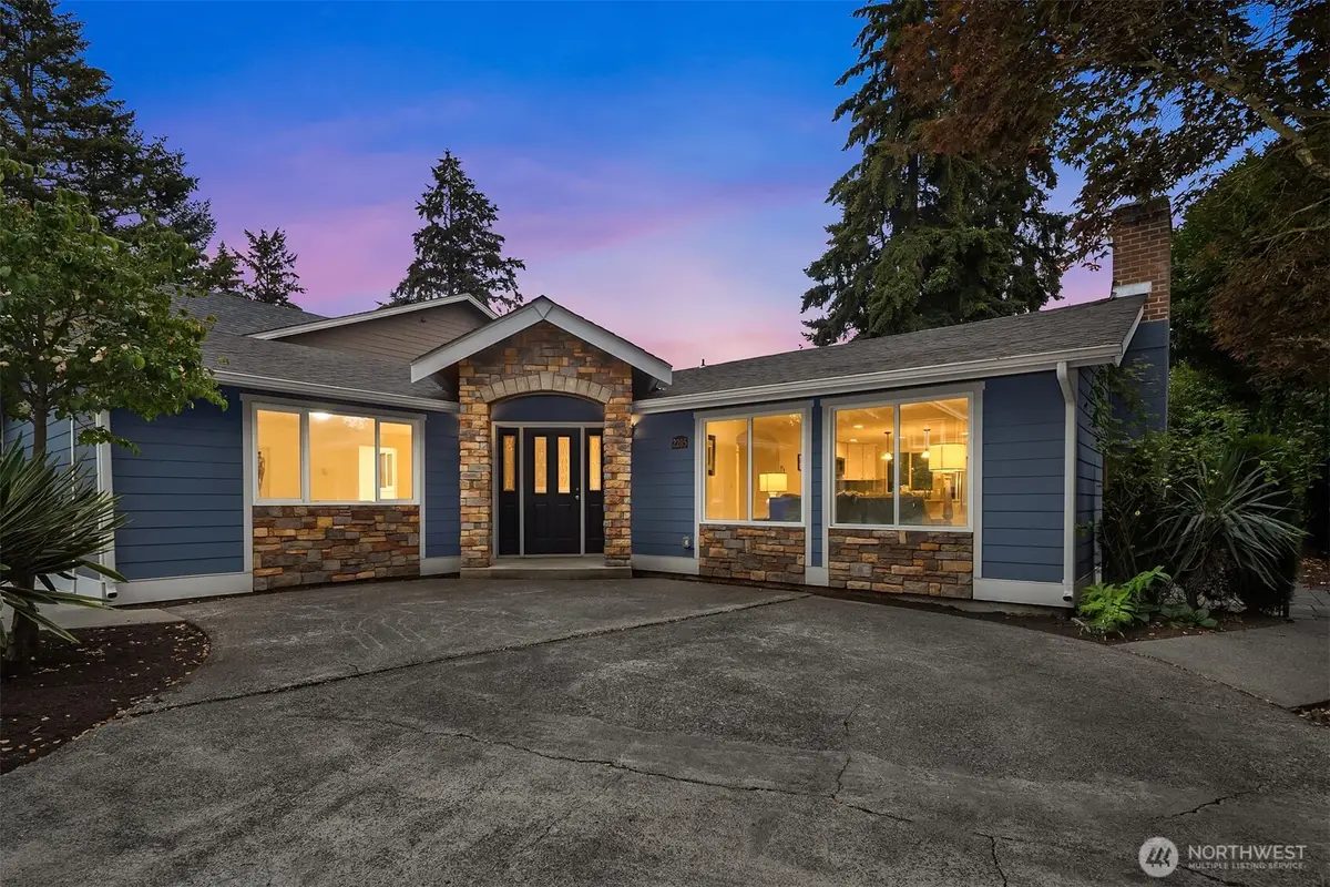 2205 NE 28th Street, Renton, WA 98056 - #1