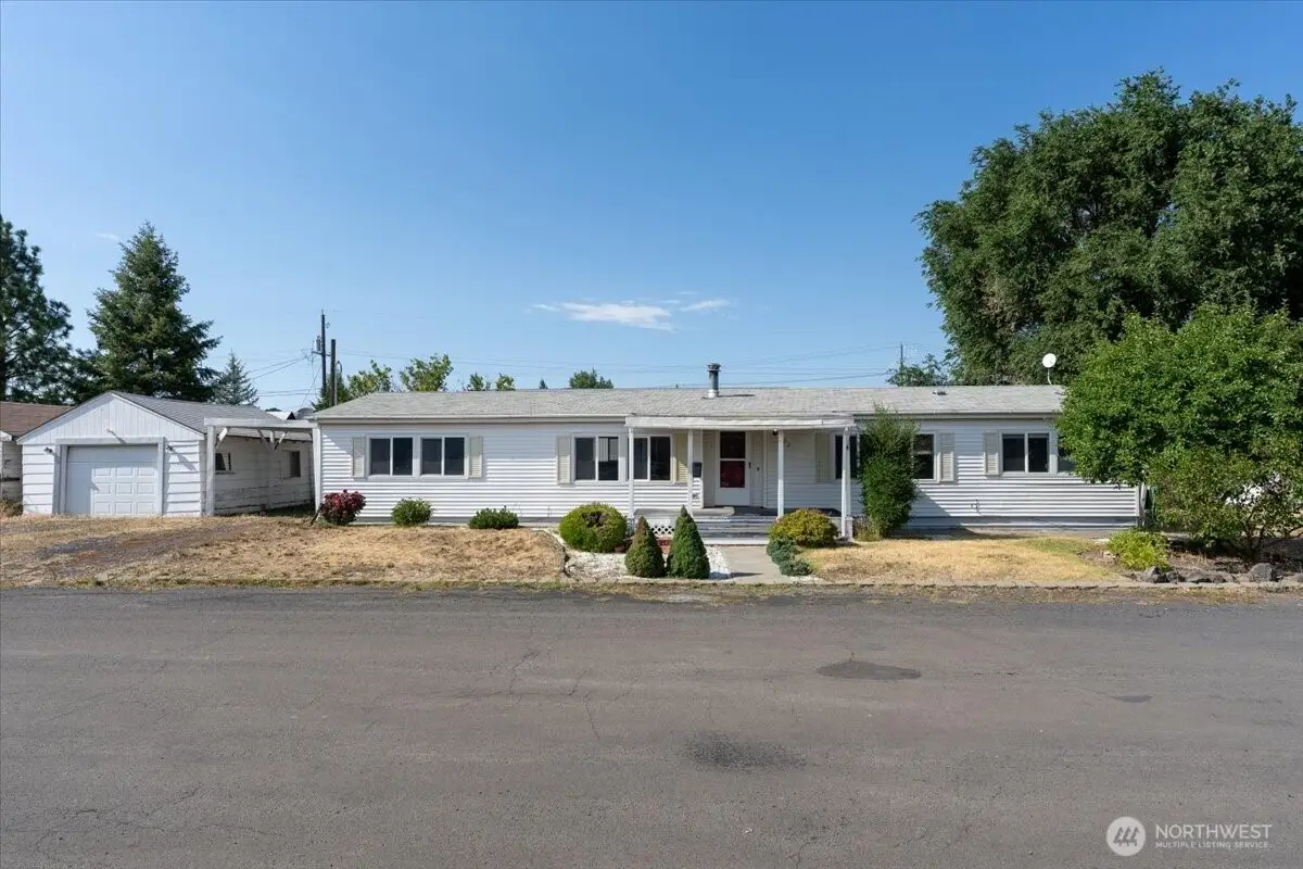 202 Marshall Street, Davenport, WA 99122 - #1
