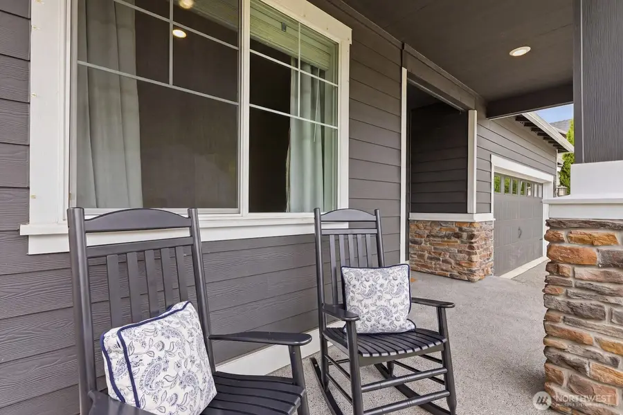 12506 Emerald Ridge Boulevard E, Puyallup, WA 98374 - #2