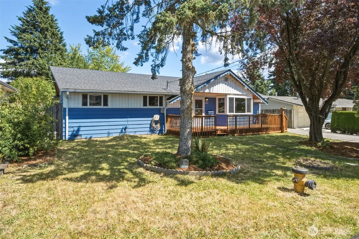 8527 9th Avenue Se, Everett, WA 98208 - #1