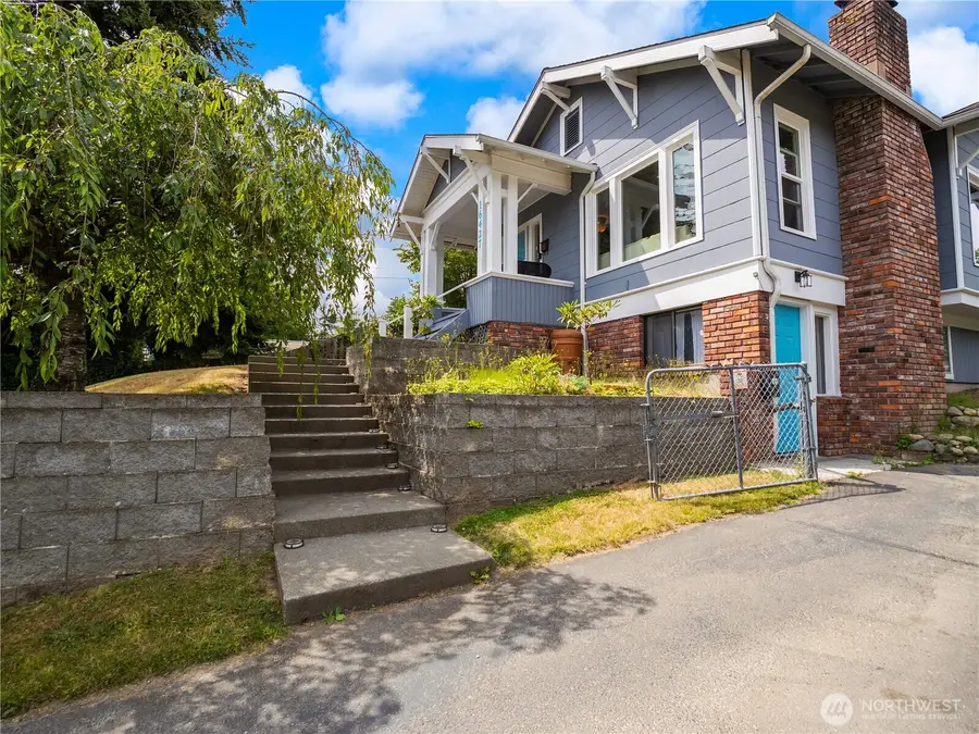 16427 109th Avenue Se, Renton, WA 98055 - #3