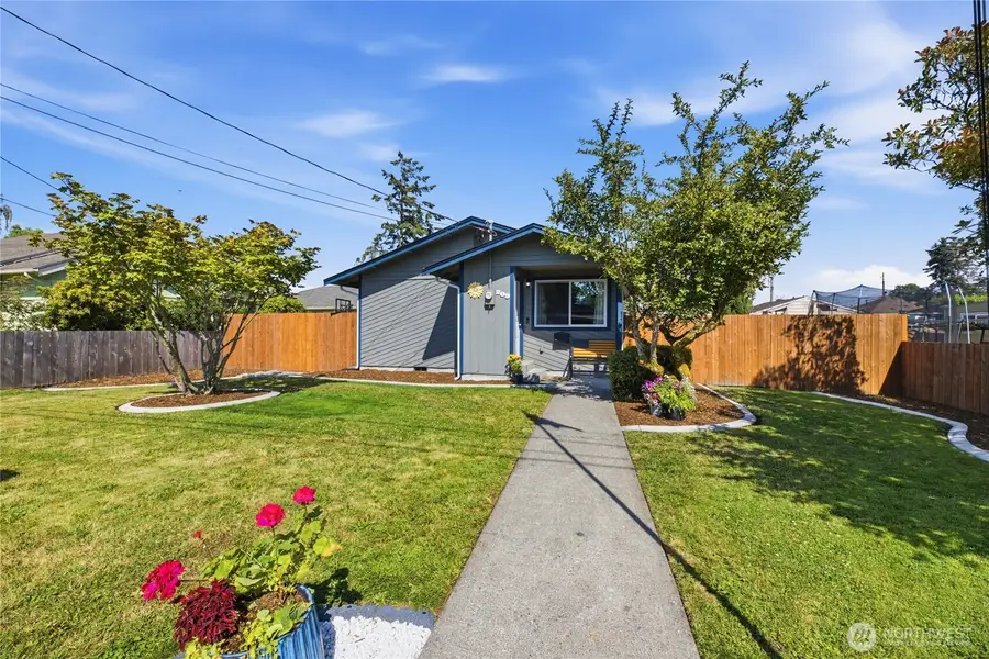 209 16th St Sw, Puyallup, WA 98371 - #3