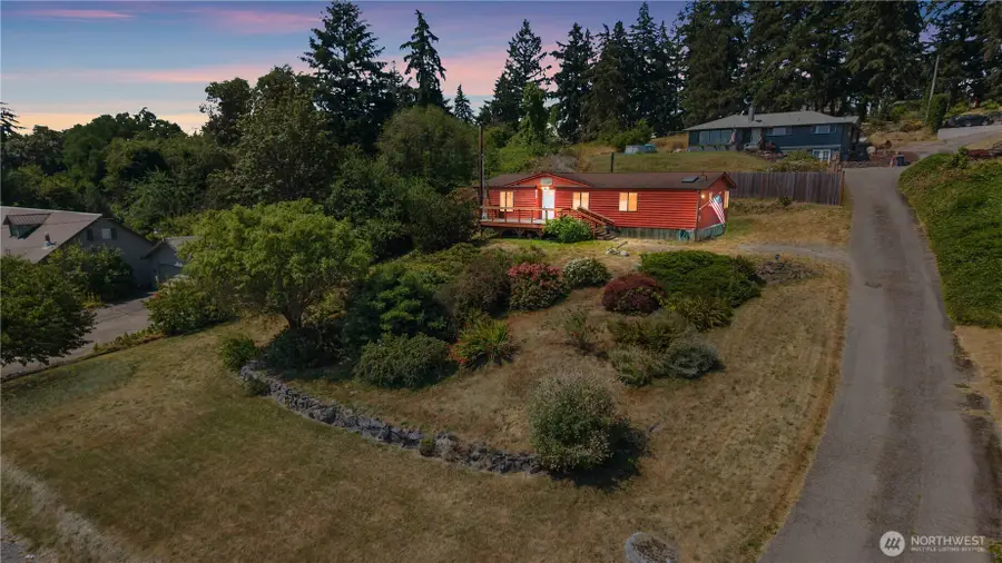 812 68th Avenue E, Fife, WA 98424 - #2