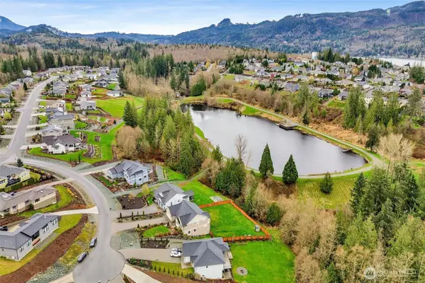 24030 Dolphin Lane, Mount Vernon, WA 98274