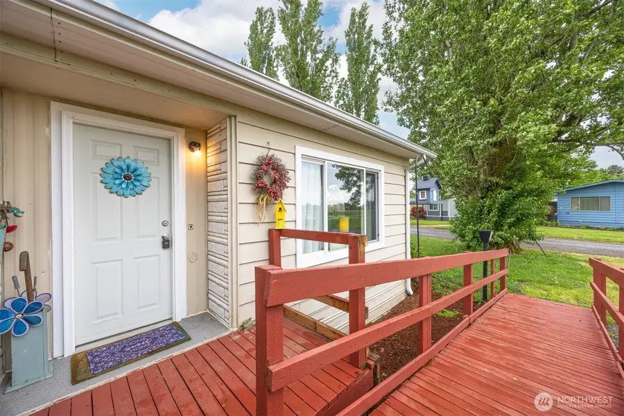 380 E Pole Road #20, Lynden, WA 98264 - #3