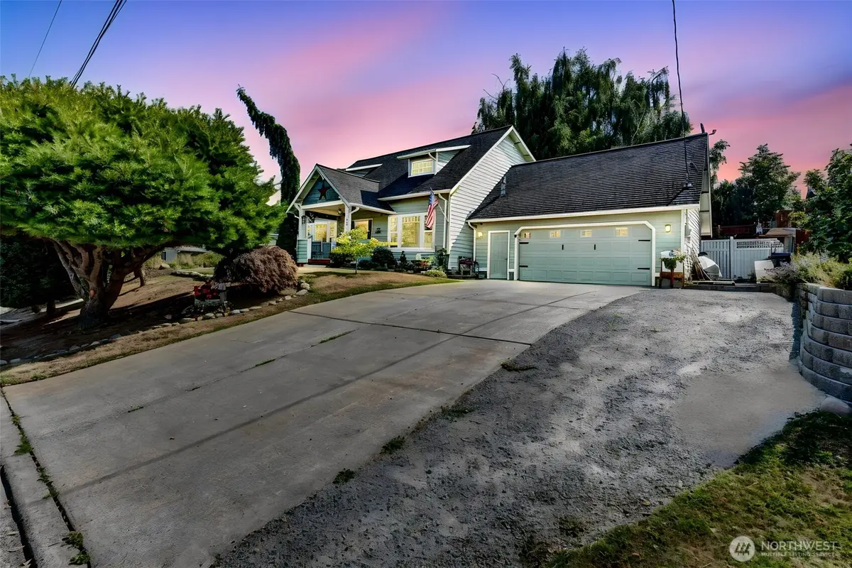 1106 N 8th Street, Mount Vernon, WA 98273 - #1
