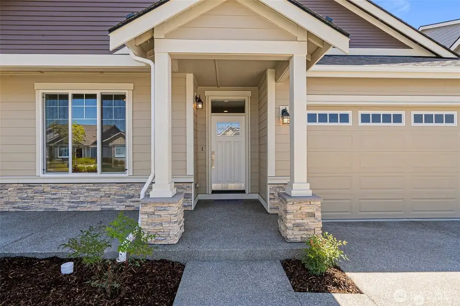 9045 Wyatt Loop Se, Tumwater, WA 98501 - #3