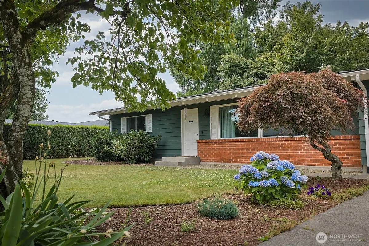 140 Cherry Blossom Lane, Woodland, WA 98674 - #1