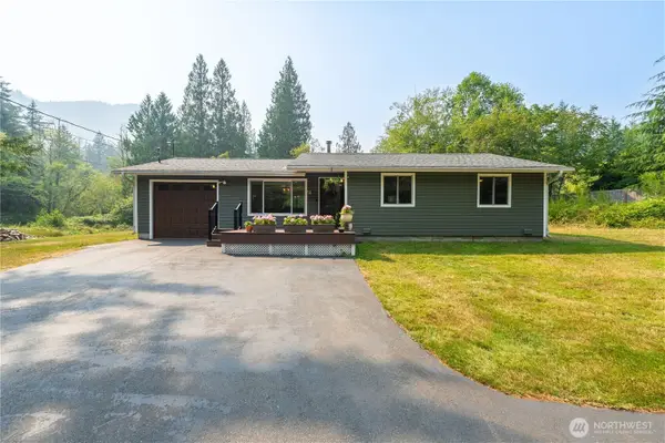17727 Cedar Falls Road Se, North Bend, WA 98045