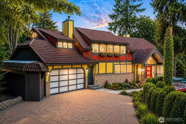 4739 Fernridge Lane, Mercer Island, WA 98040