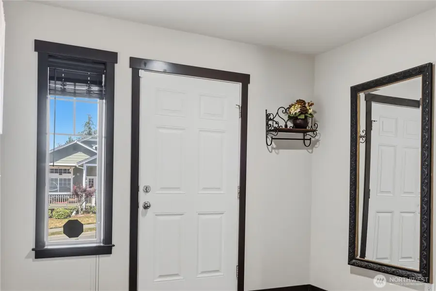 301 Barry Loop, Mount Vernon, WA 98274 - #3