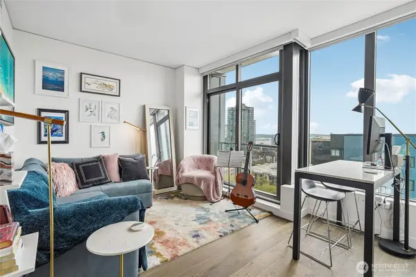 2510 6th Avenue #1706, Seattle, WA 98121