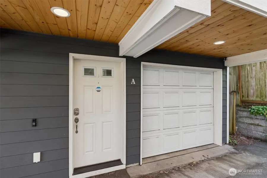 516 N 46th Street #A, Seattle, WA 98103 - #2