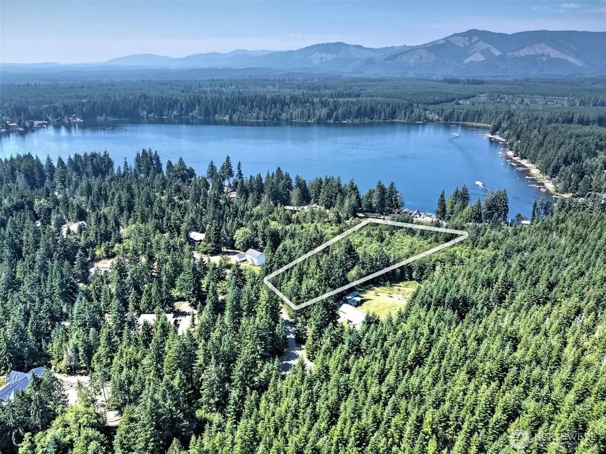 221 W Little Nahwatzel Drive #3, Shelton, WA 98584 - #1