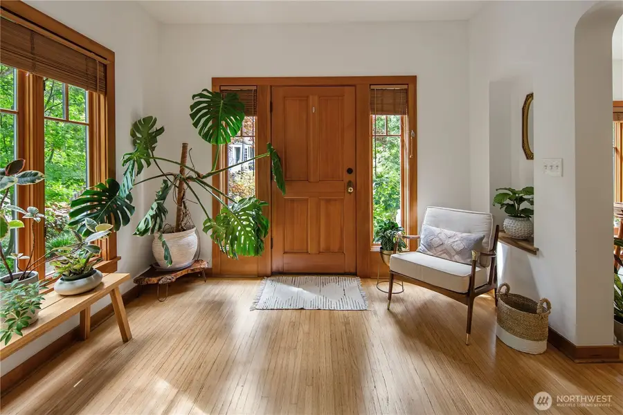164 Mcgraw Street, Seattle, WA 98109 - #3