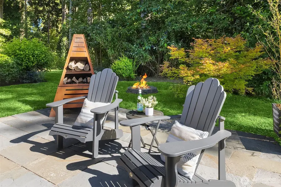 13874 Lavigne Court Ne, Bainbridge Island, WA 98110 - #2